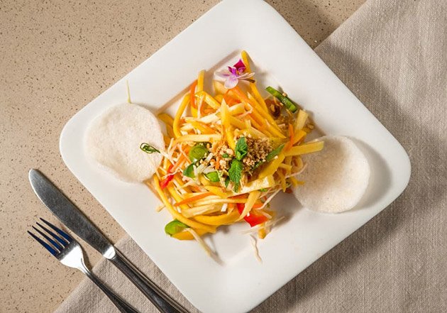 Wok-fried noodles